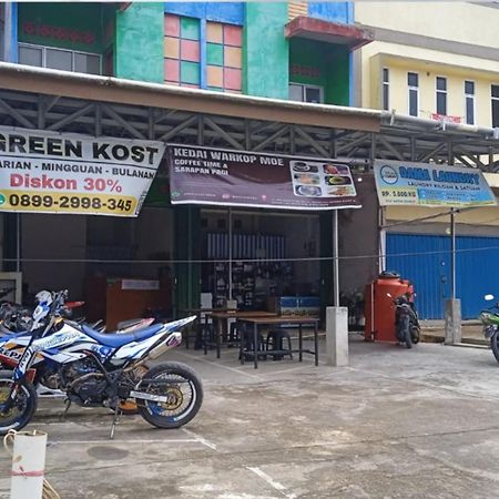 Sintang Greenkost 호스텔 외부 사진