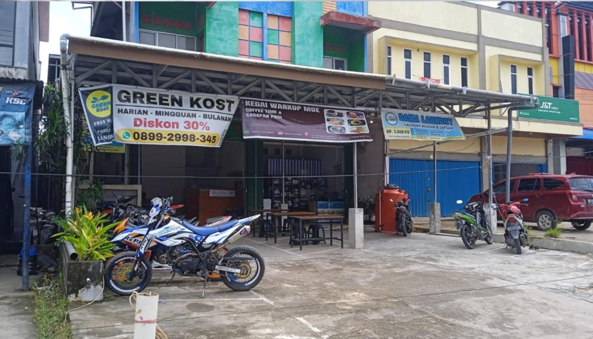 Sintang Greenkost 호스텔 외부 사진